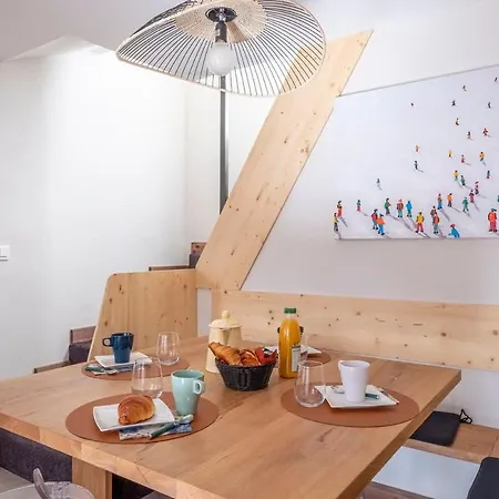 L'appart 52, Magnifique Duplex En Plein Coeur De Chamonix-mont-blanc Апартаменты Шамони